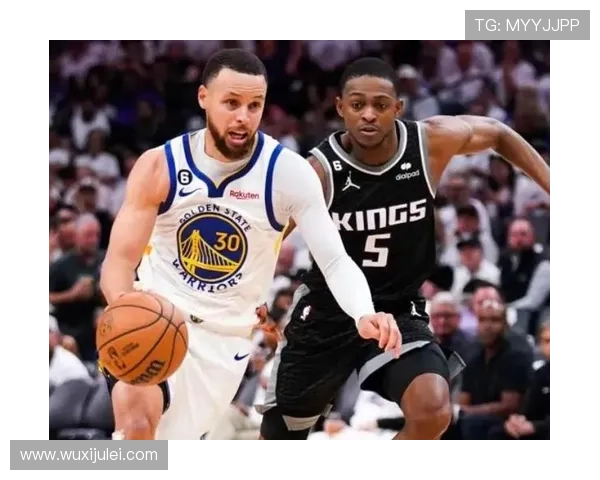 福克斯上半场火力全开11投8中狂砍19分助球队掌控局势